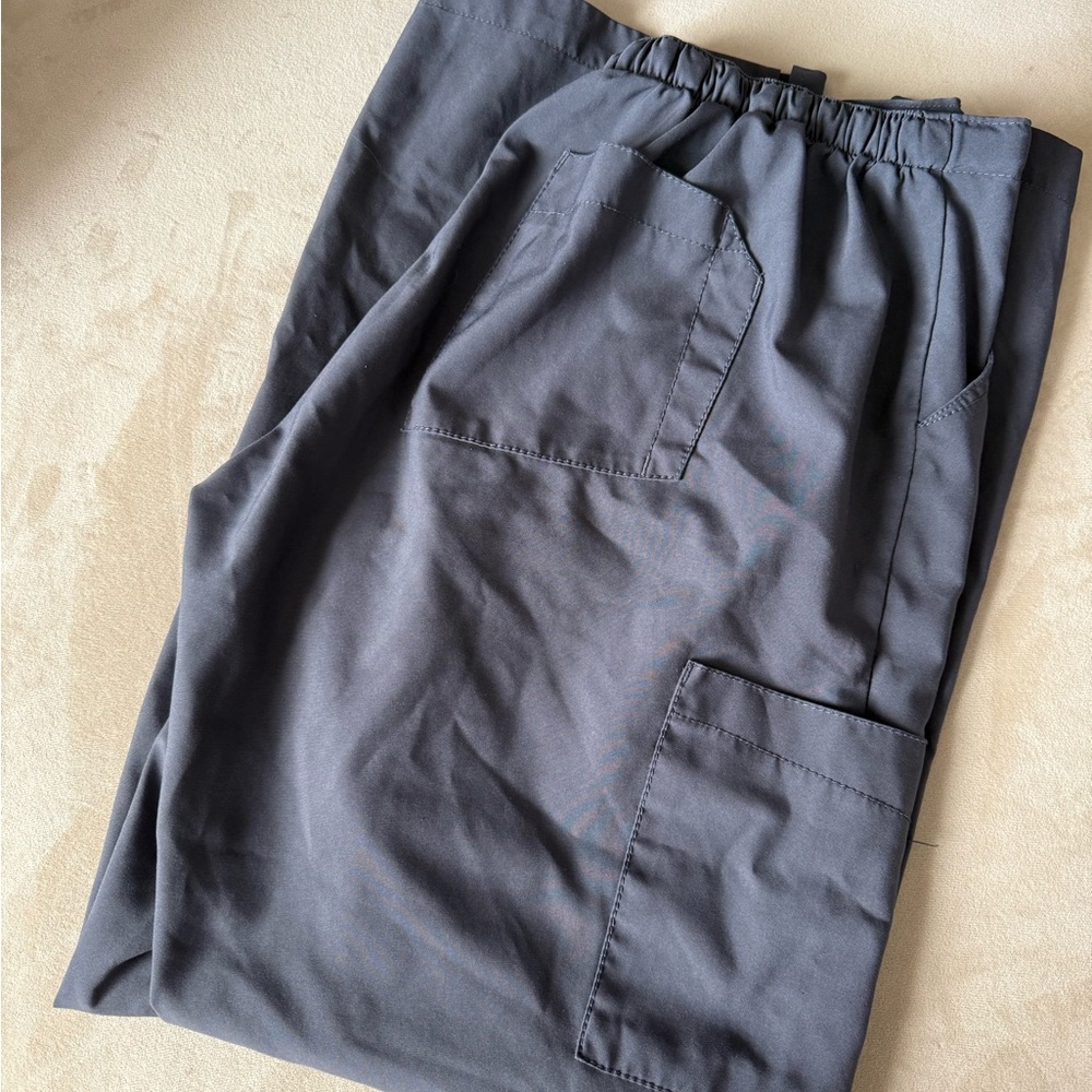Scrub pants